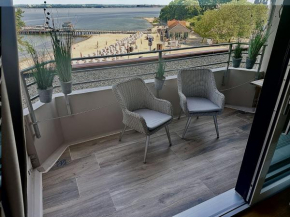 fewo1846 Intermar - Kajuete Foerdeblick - familienfreundliches Studioapartment mit Balkon und Meerblick, Glücksburg